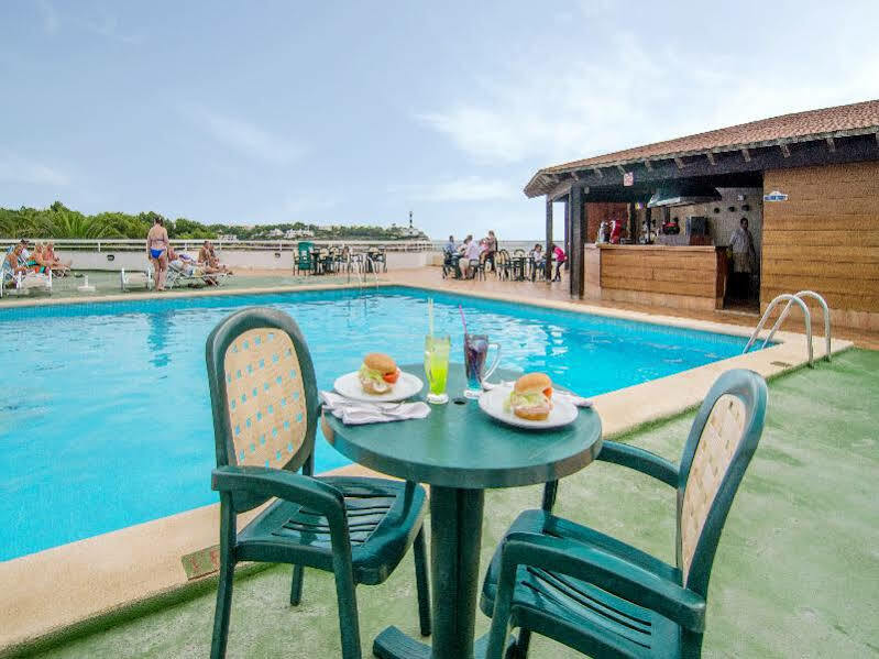 Bellevue Belsana Hotel Portocolom  Exterior photo